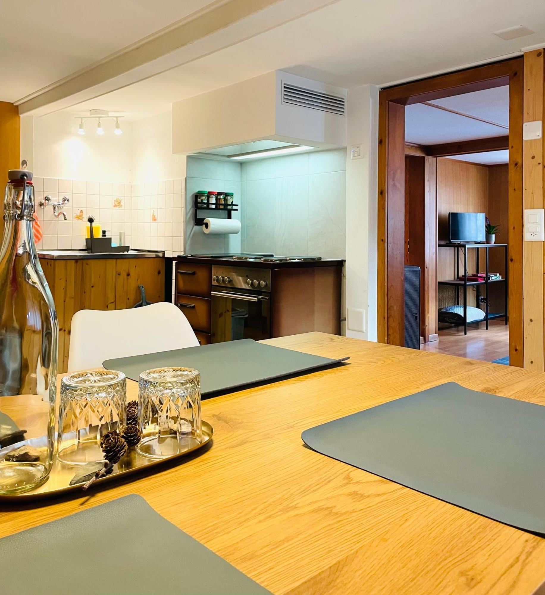 Lovely & Great Equipped Wooden Alp Chalet Flat คันเดอร์ชเตค ภายนอก รูปภาพ